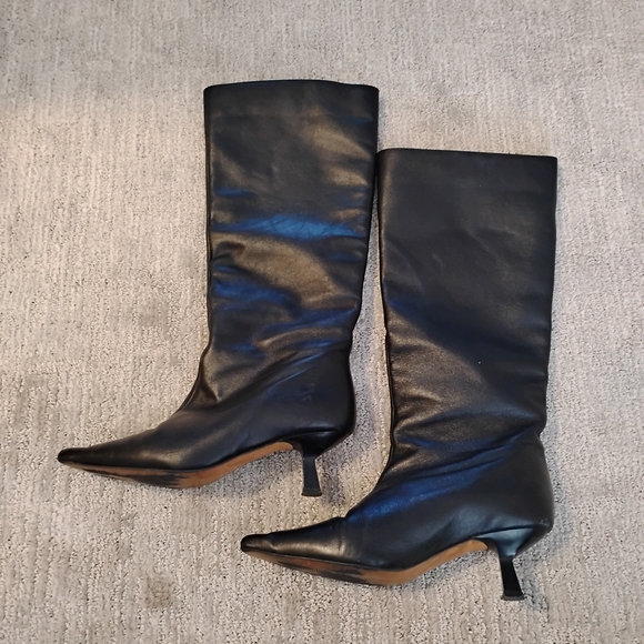 Shoes - Elegant Black Knee-High Women's Boots